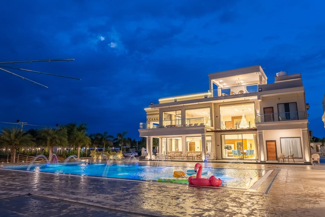 Farmhouses for Rent Near You - Budget and Luxury Options